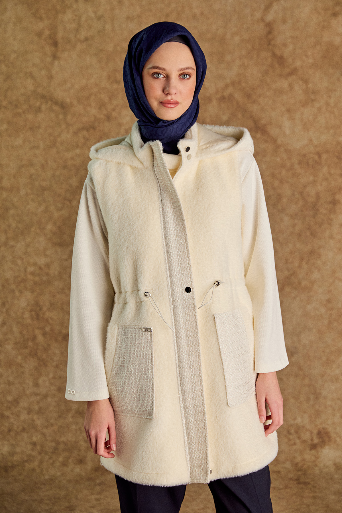 Tüvit Kombinli Suni Kürk Yelek, Tesettür Giyim