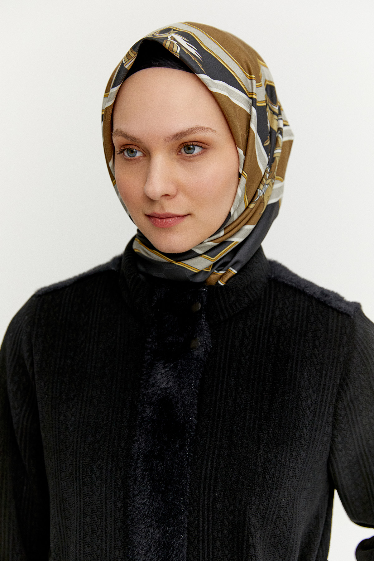 Suni Kürklü Stoperli Kap, Tesettür Giyim