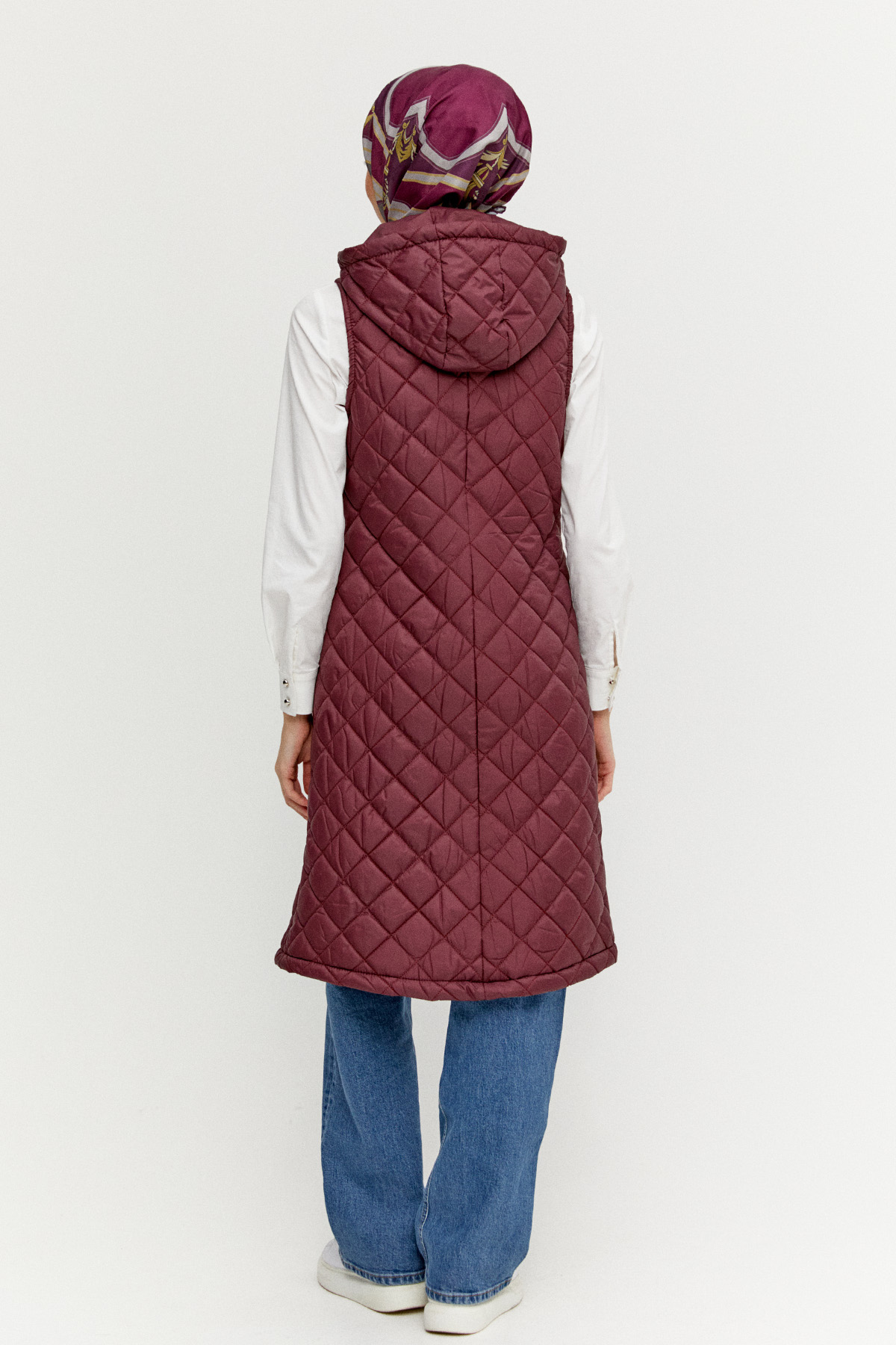 Kapüşonlu Baklava Desenli Kapitone Yelek, Tesettür Giyim